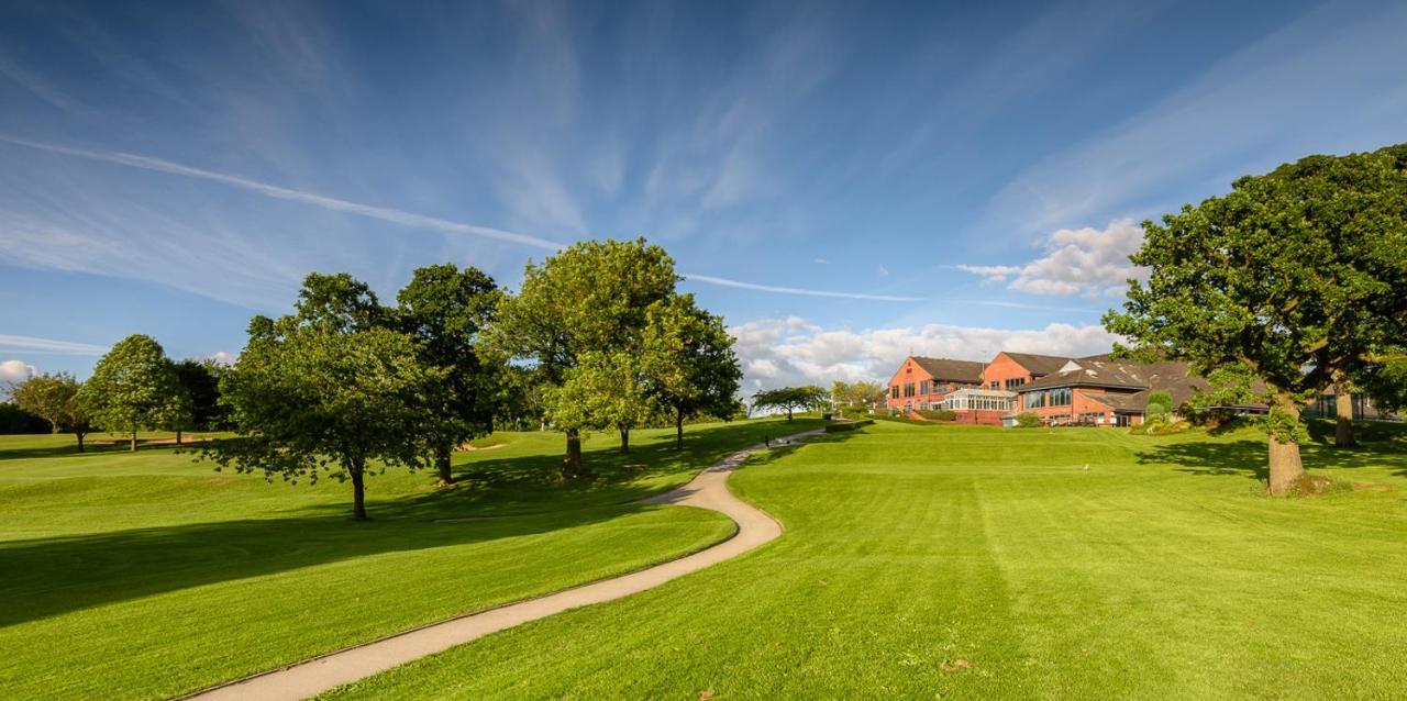 The Tytherington Macclesfield Exterior foto